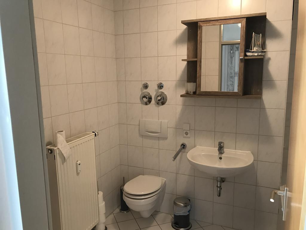 Ferienwohnung Am Clara Park Leipzig Exterior foto